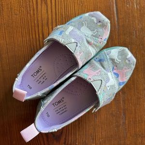 VGUC Unicorn Toms 🦄